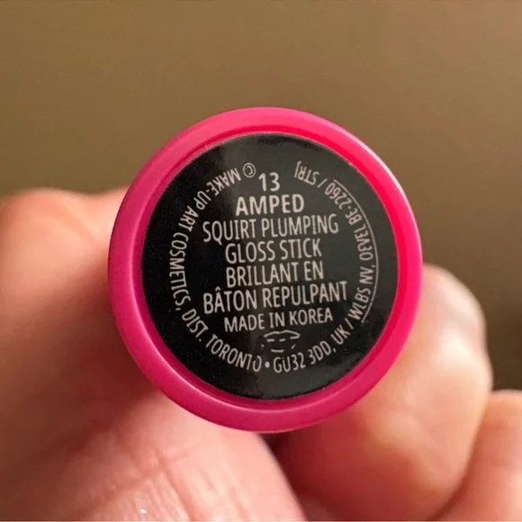 MAC Cosmetics SQUIRT PLUMPING GLOSS STICK in 13 AMPED Brand New Never Used. - Picture 6 of 13